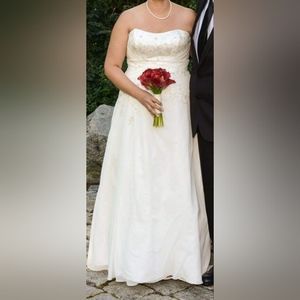 Wedding Dress Size 14
